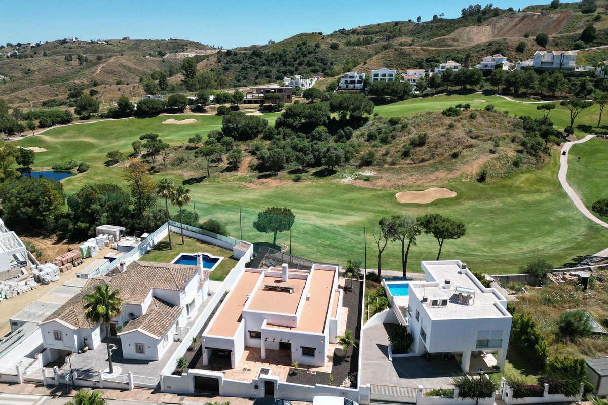 3 Bed Detached Villa in La Cala Golf in La Cala Golf — Detached Villa