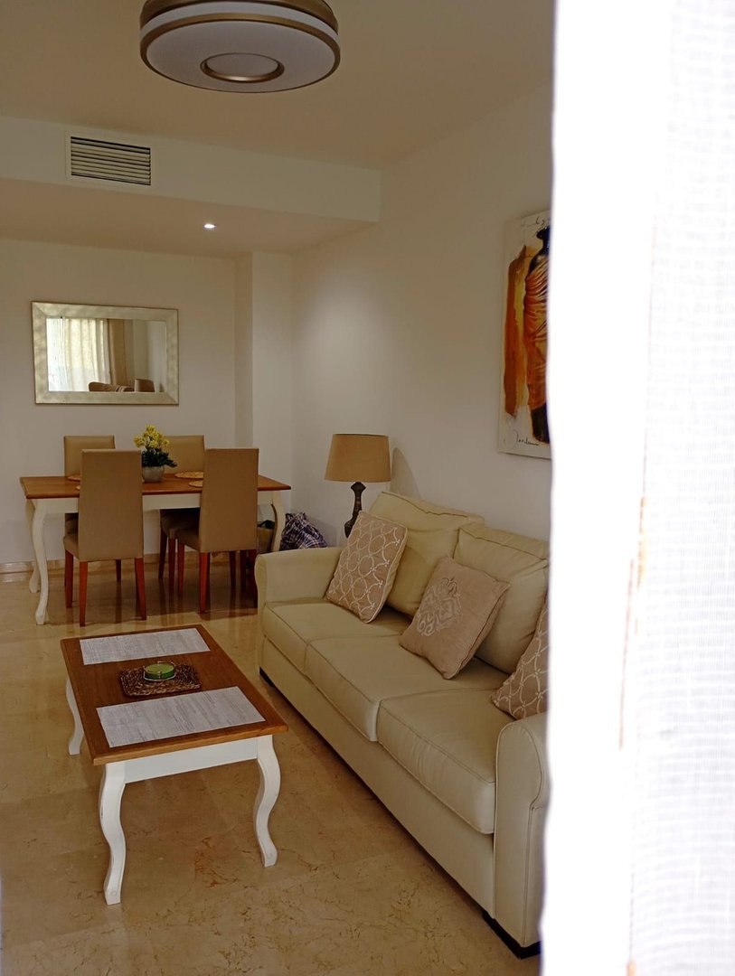 2 Bed Middle Floor Apartment in La Duquesa in La Duquesa — Apartment