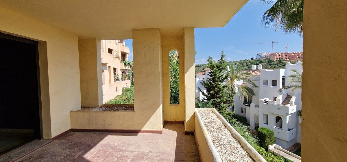 2 Bed Ground Floor Apartment in La Duquesa in La Duquesa, Apartment