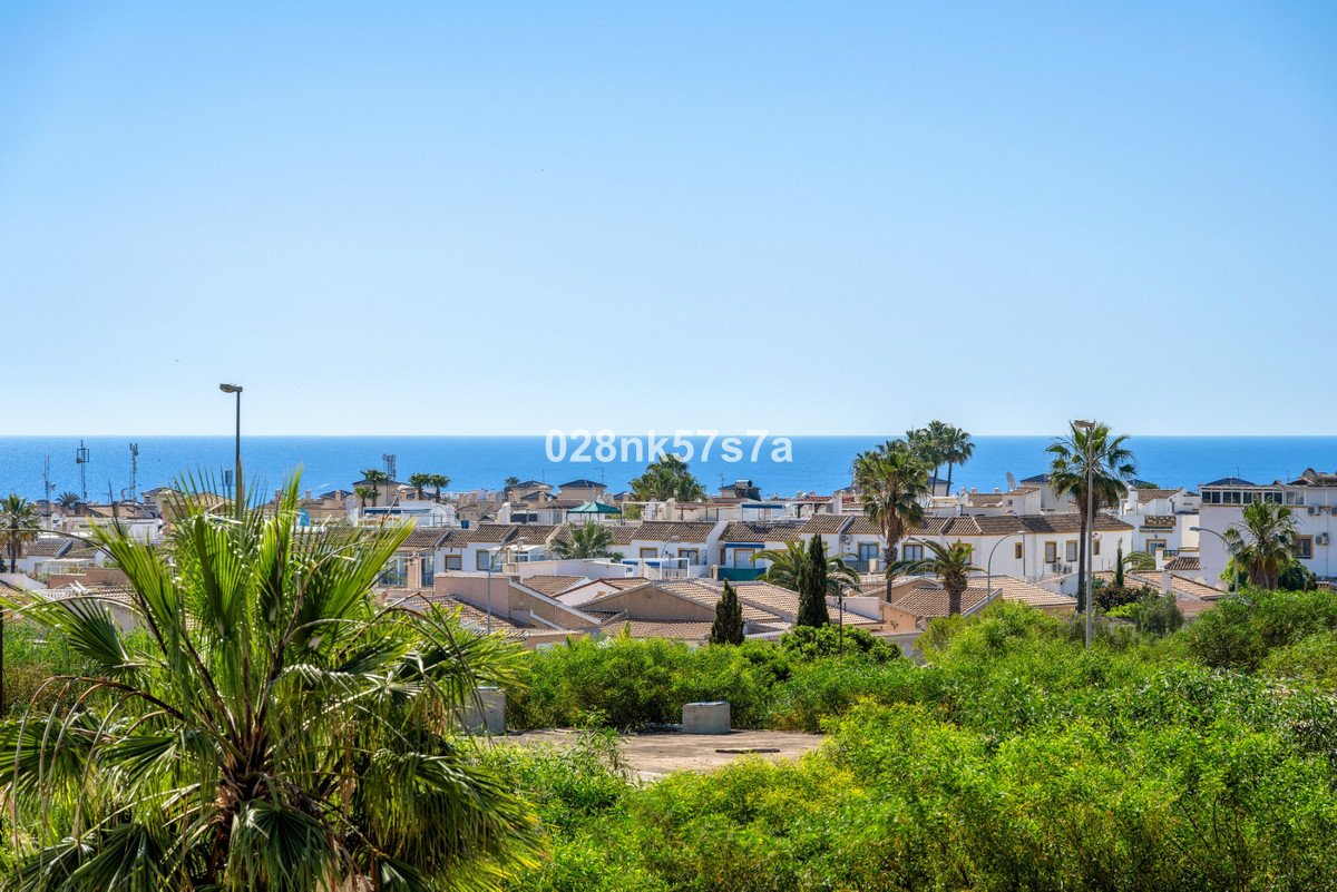 3 Bed Townhouse in La Florida in La Florida, Townhouse