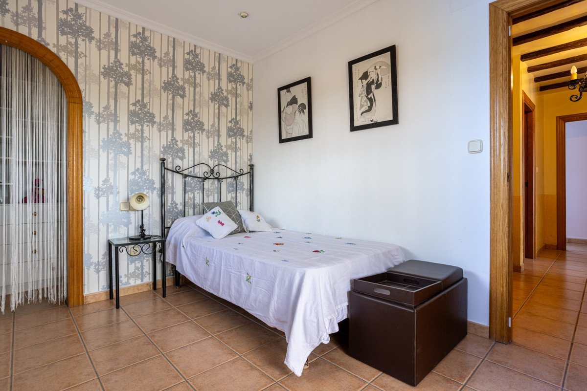 5 Bed Detached Villa in La Hoya in La Hoya — Detached Villa