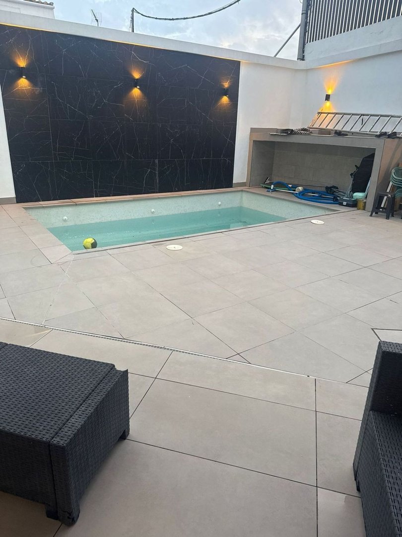 4 Bed Detached Villa in La Línea in La Línea, 