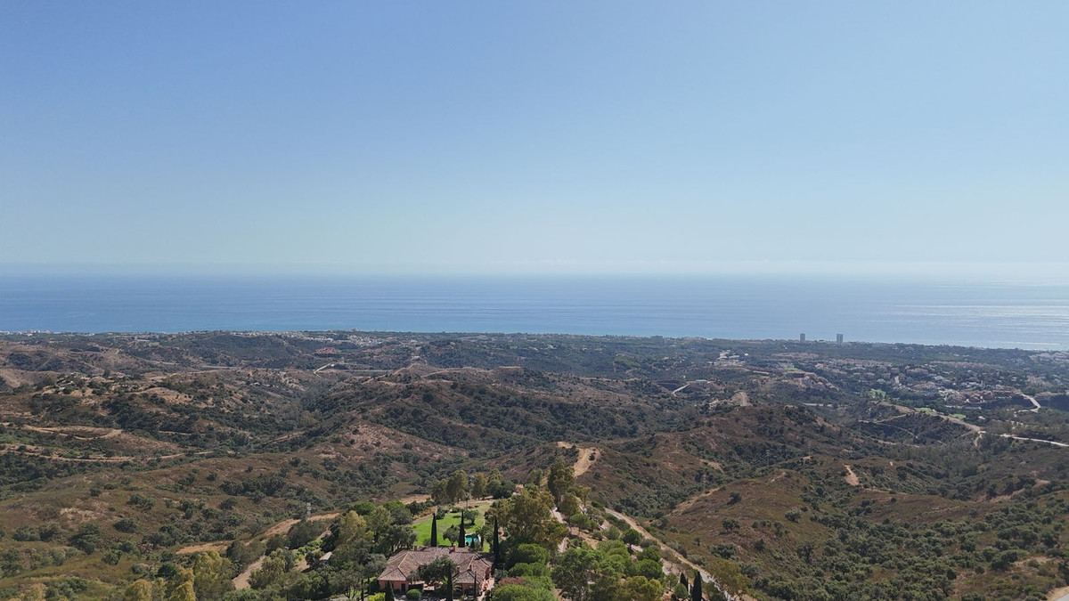 Land in La Mairena في La Mairena — أرض