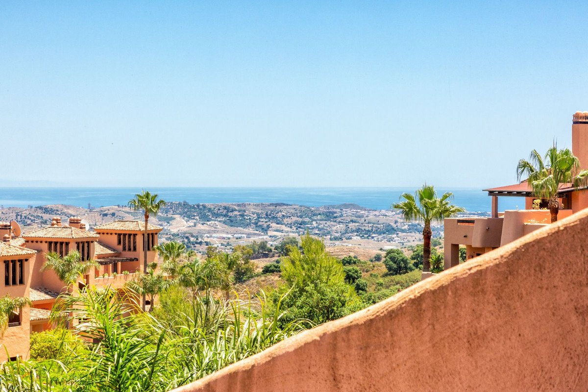 3 Bed Penthouse Duplex in La Mairena in La Mairena, Duplex Penthouse