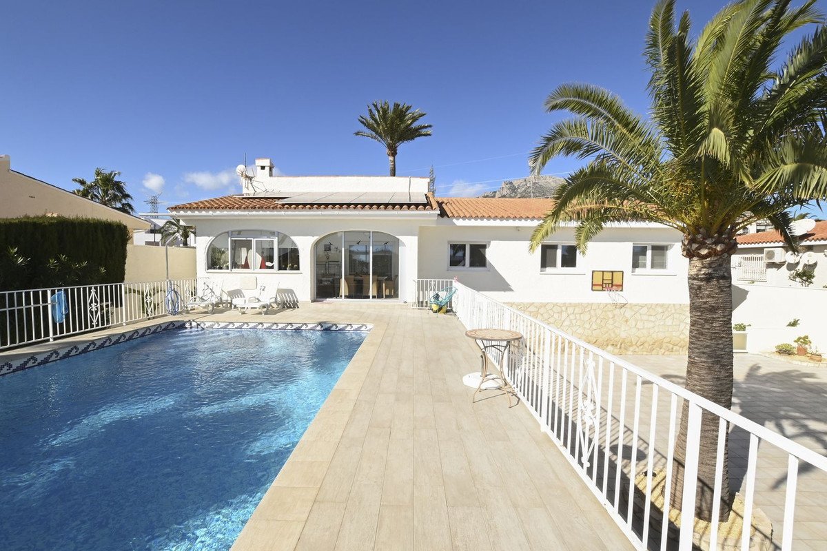 4 Bed Vrijstaande Villa in La Nucia in La Nucia, Vrijstaande Villa