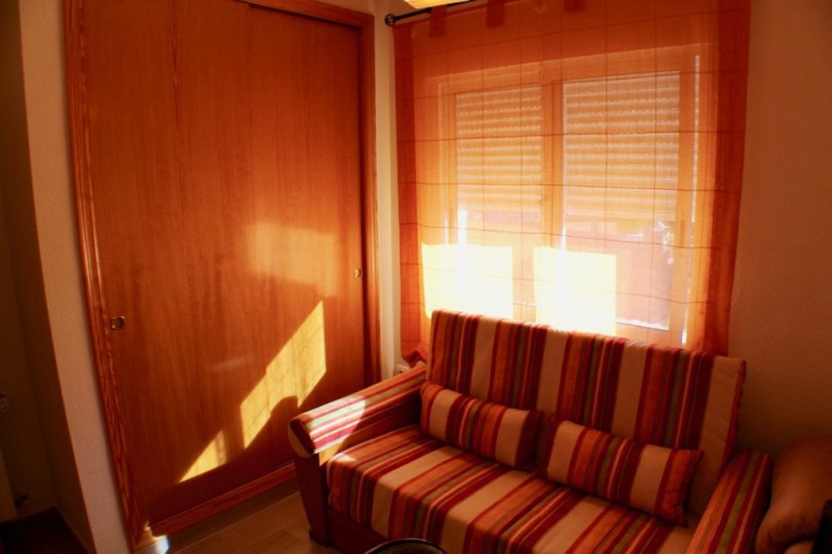 08 photo