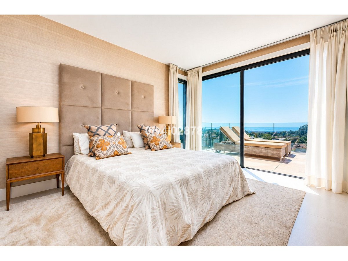 3 Bed Middle Floor Apartment in La Quinta in La Quinta, Apartment