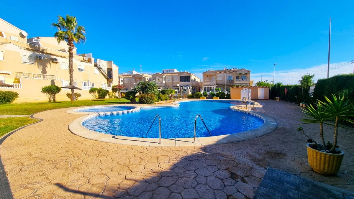 2 Bed Townhouse in La Zenia in La Zenia, Townhouse