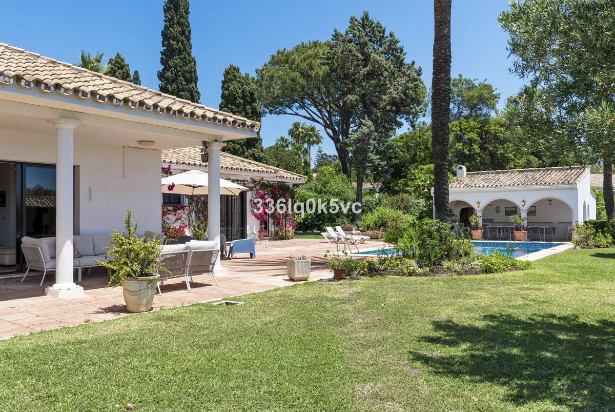 4 Bed Detached Villa in Las Chapas in Las Chapas — Detached Villa
