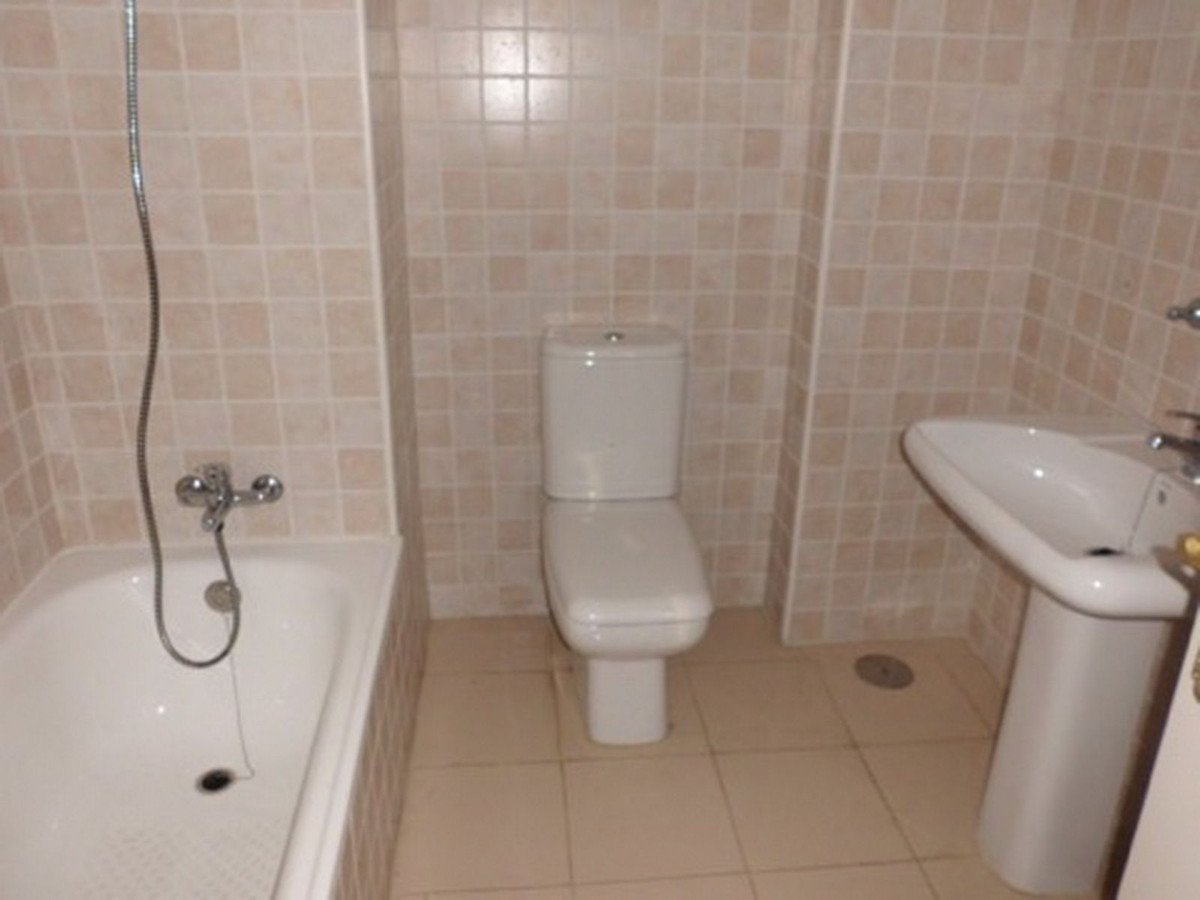 2 Bed Ground Floor Apartment in Las Lagunas 위치 Las Lagunas — 