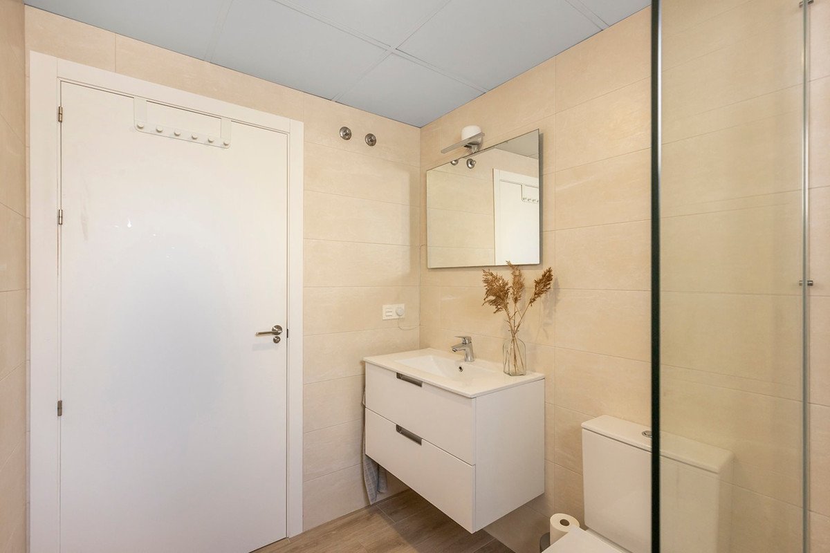 2 Bed Ground Floor Apartment in Los Alcazares in Los Alcazares — Apartment