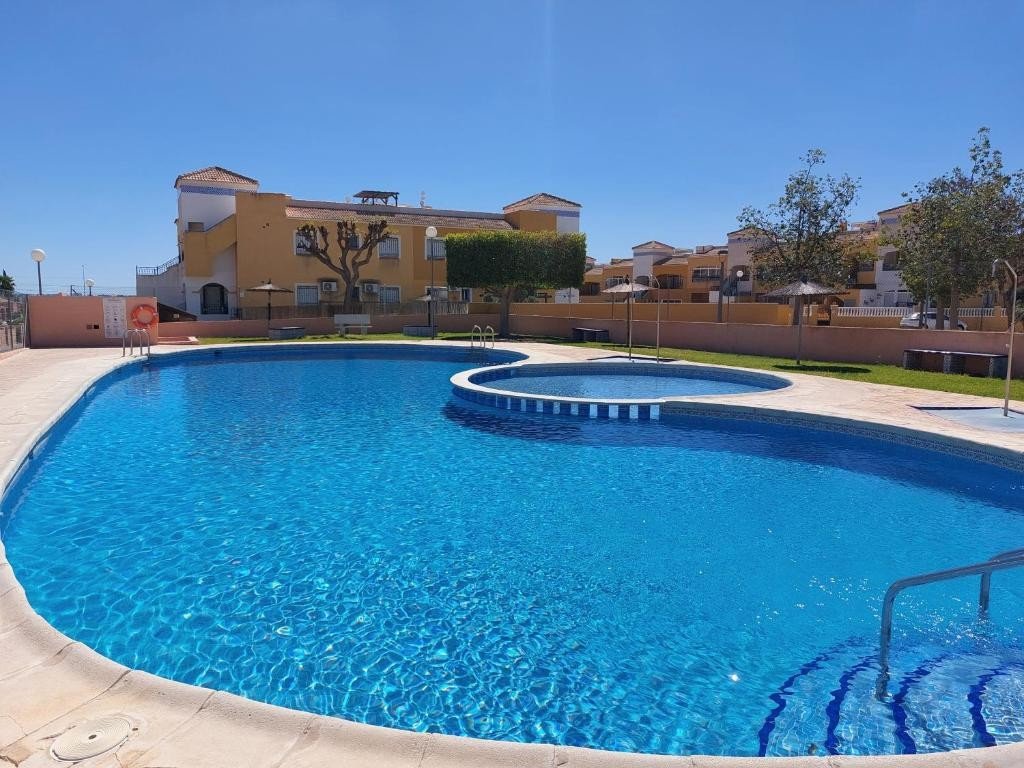 2 Bed Ground Floor Apartment in Los Montesinos in Los Montesinos, Apartment