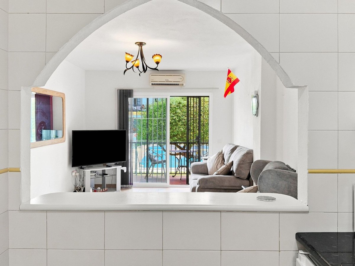 1 Bed Ground Floor Apartment in Montemar in Montemar, Apartment
