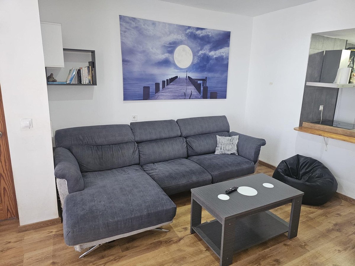2 Bed Tussenverdieping Appartement in La Colina in La Colina, 