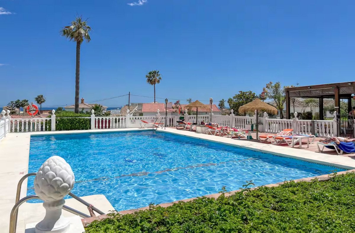2 Bed Top Floor Apartment in El Chaparral in El Chaparral, Apartment