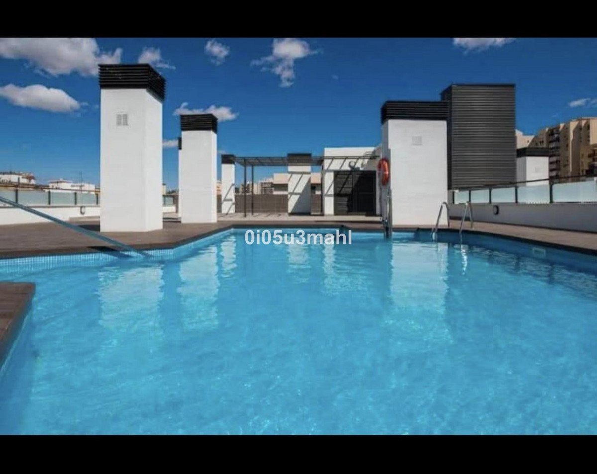 2 Bed Középső emeleti lakás in Málaga -ben Málaga, Apartman