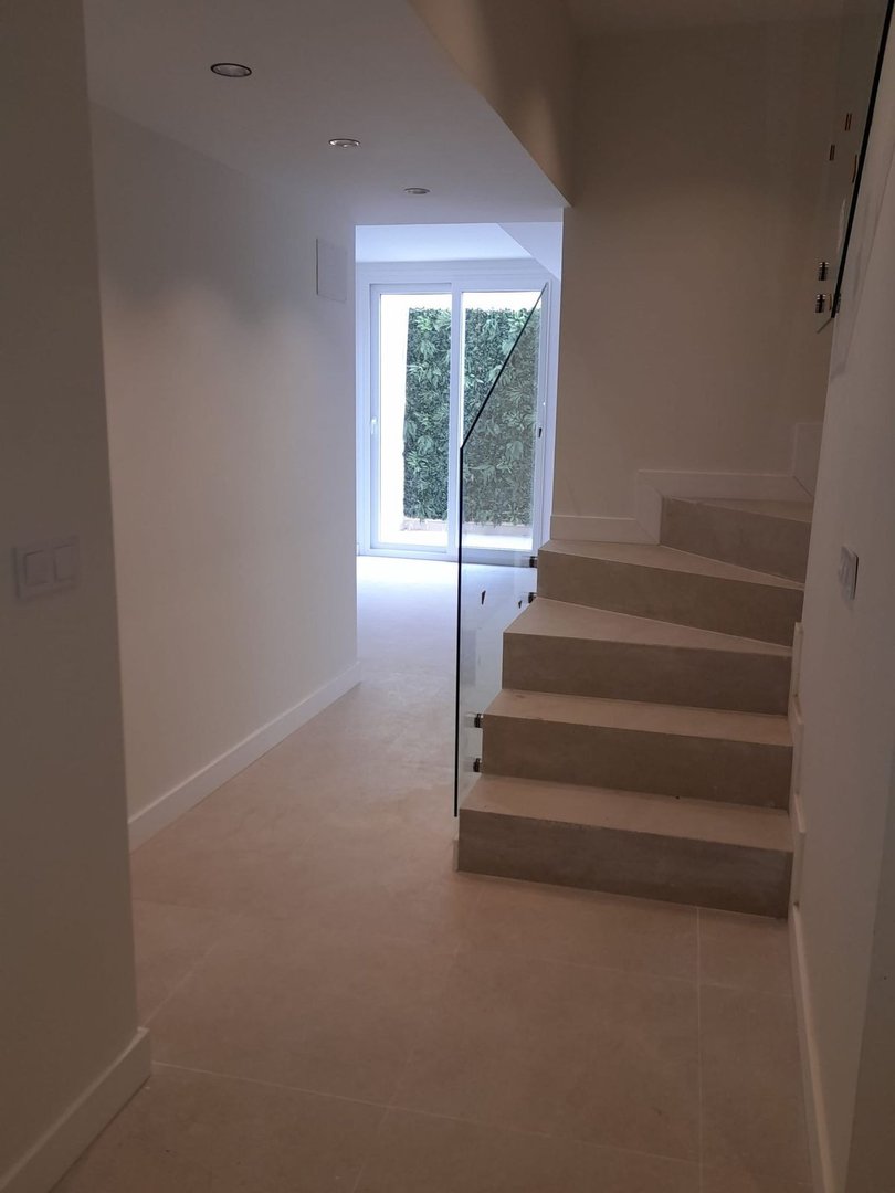 3 Bed Byt na prízemí in Málaga v Málaga, Apartmán