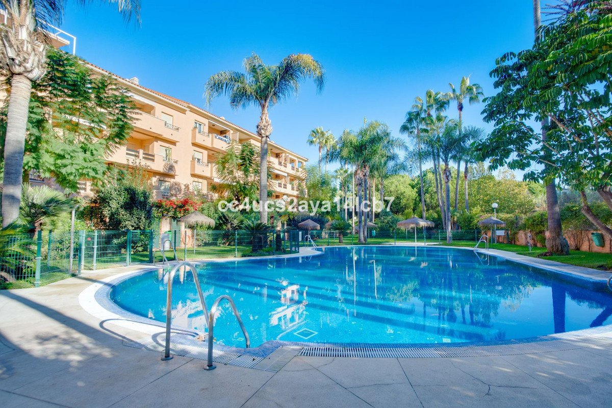 3 Bed Tussenverdieping Appartement in Carib Playa in Carib Playa, Appartement