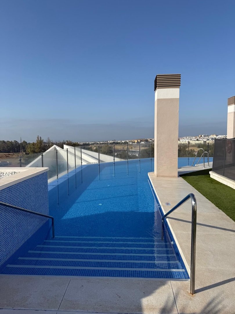 3 Bed Tussenverdieping Appartement in La Campana in Nueva Andalucía, 