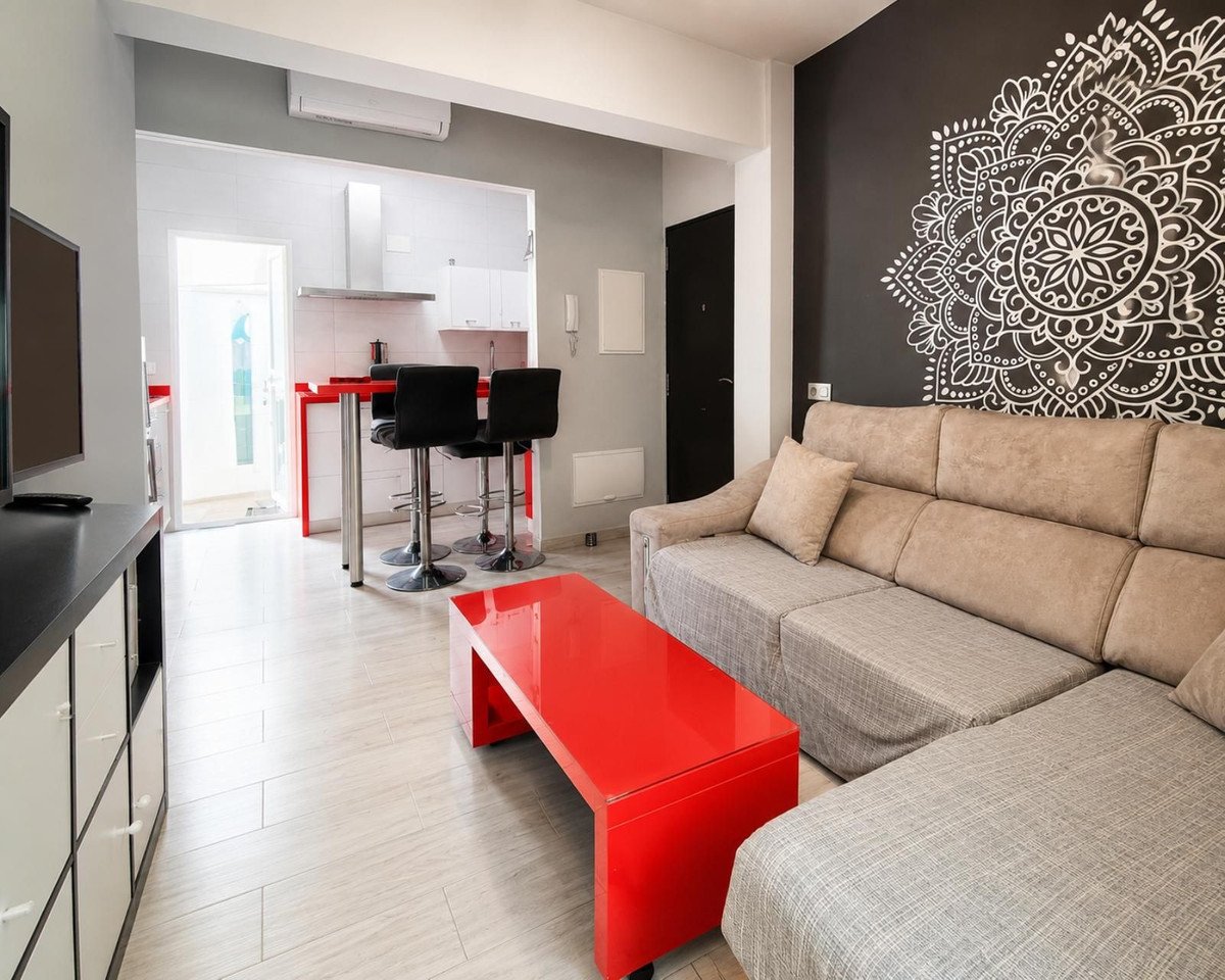 3 Bed Ground Floor Apartment in Cruz del Humilladero in Cruz del Humilladero, Apartment