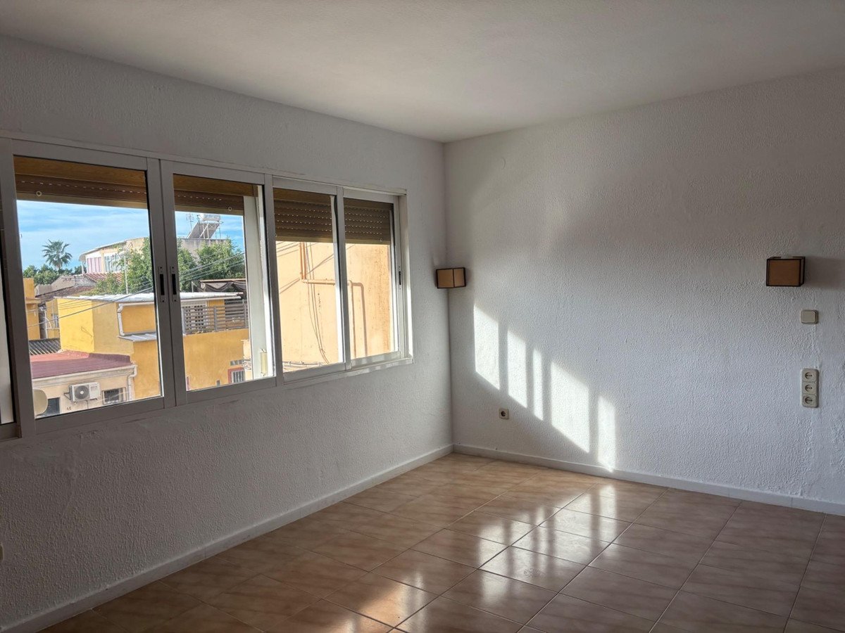 19 photo