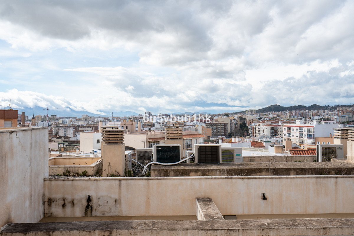 1 Bed Апартамент на партера in Málaga в Málaga, Апартамент