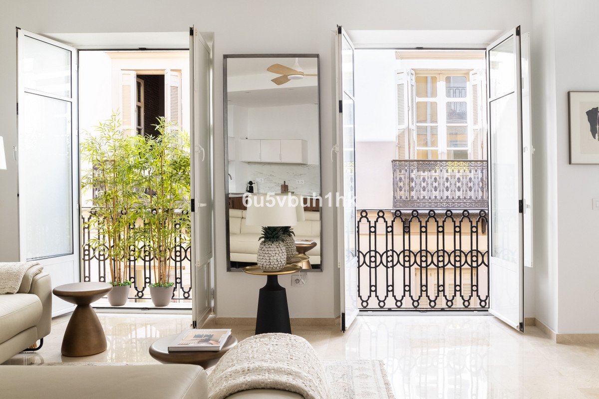 1 Bed Vidurinio aukšto butas in Málaga