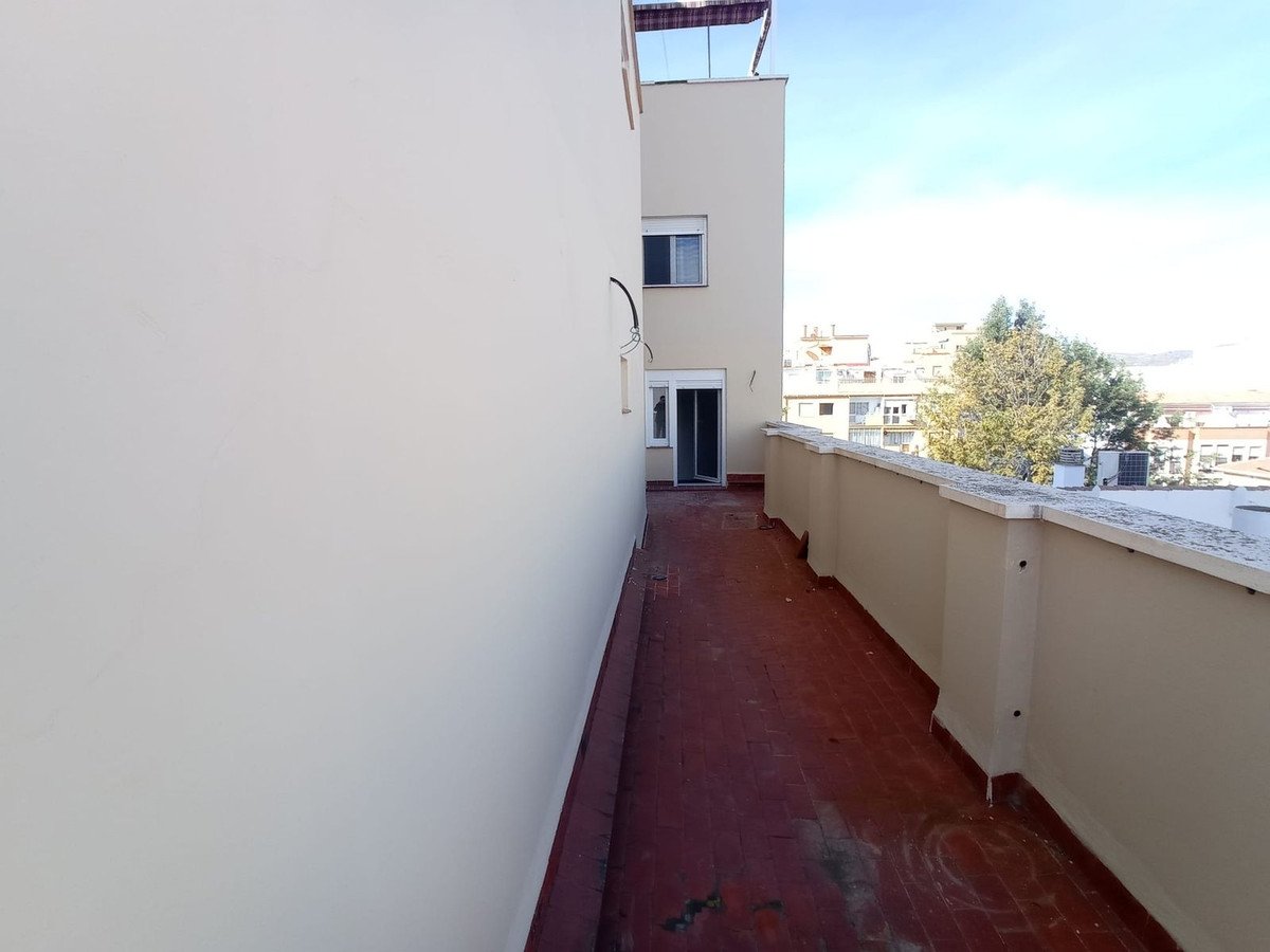 08 photo