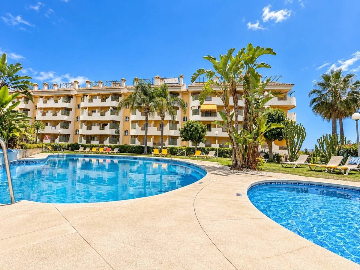 3 Bed Bottenvåningslägenhet in Aloha i Aloha, Lägenhet