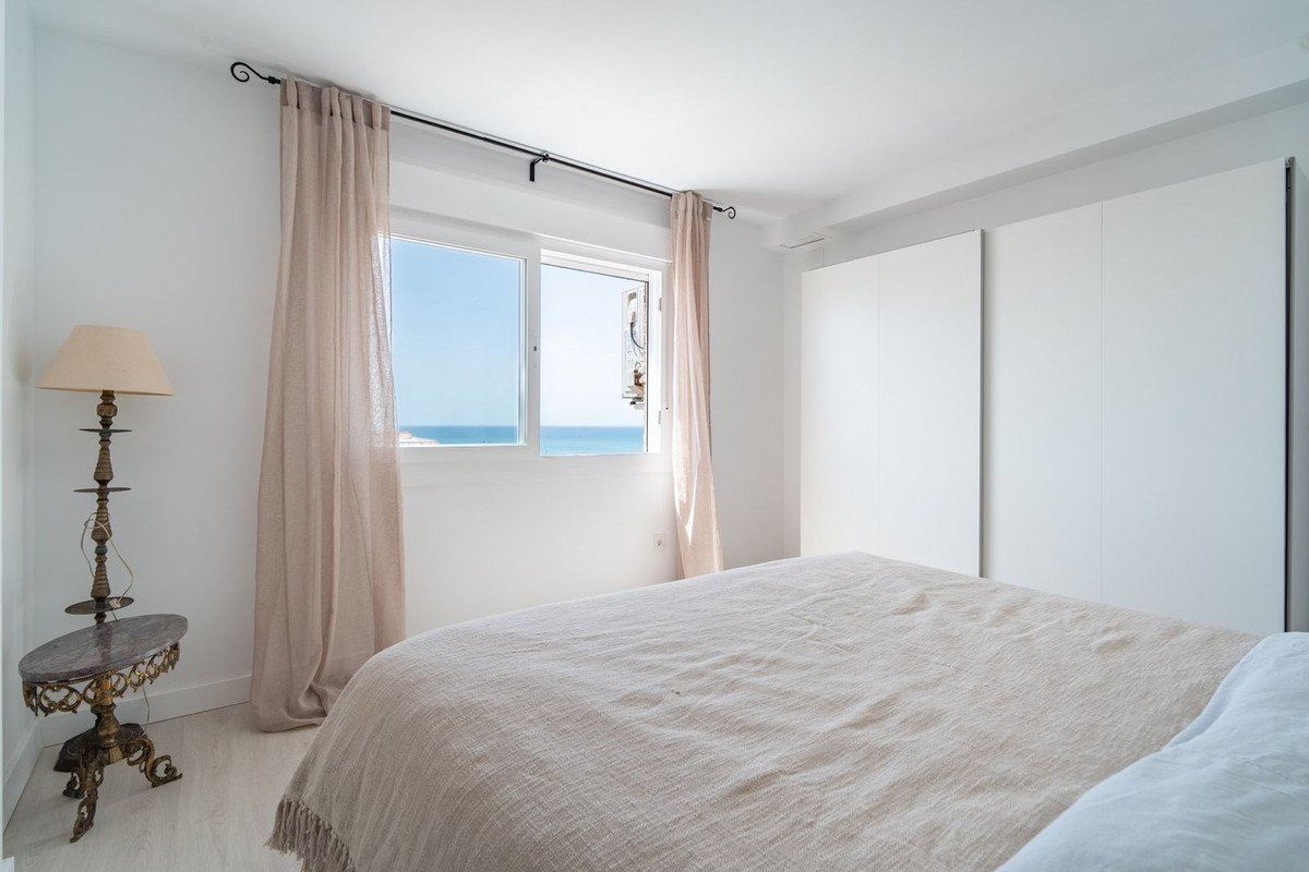 4 Bed Top Floor Apartment in Huelin in Huelin, Apartment