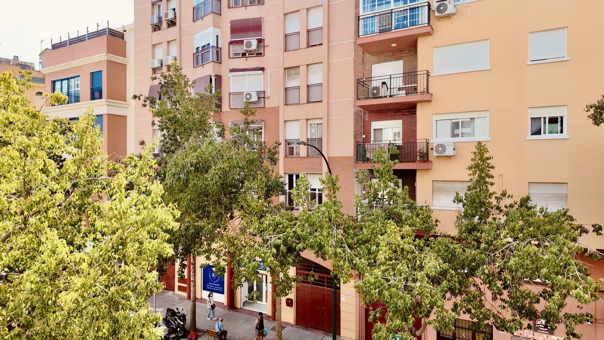 4 Bed Mellanvåningslägenhet in Málaga i Málaga, Lägenhet