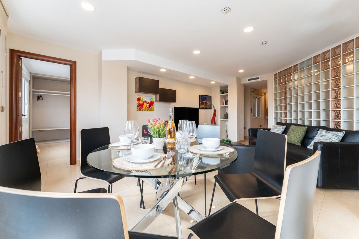 3 Bed Middle Floor Apartment in Málaga Centro in Málaga Centro, Apartment