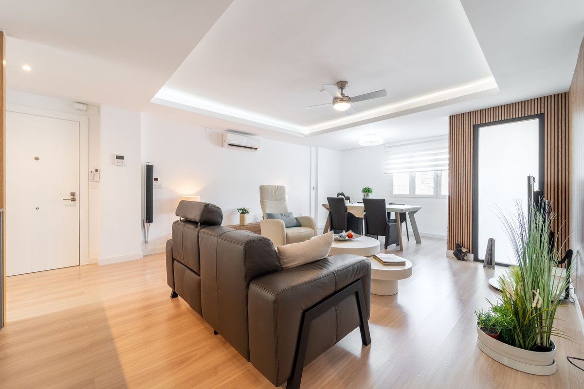 3 Bed Middle Floor Apartment in Málaga Centro in Málaga Centro, Apartment