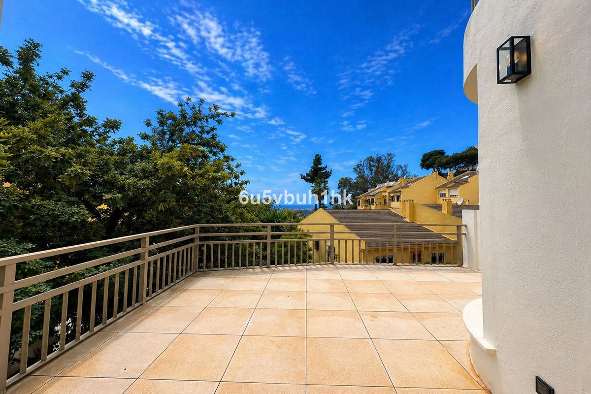 4 Bed بيت مدينة in Málaga في Málaga, 