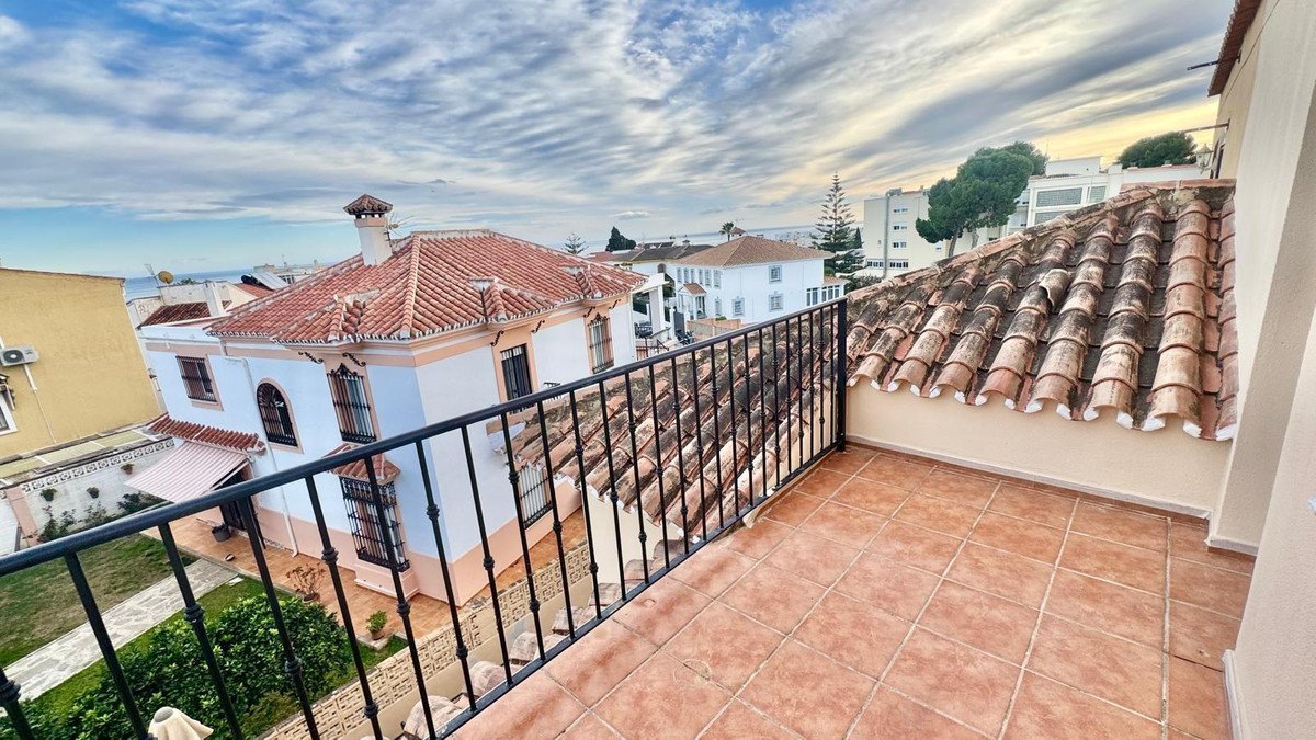 3 Bed بيت مدينة in Montemar في Montemar, 