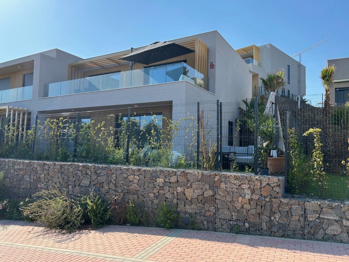 3 Bed Townhouse in El Chaparral in El Chaparral, Townhouse