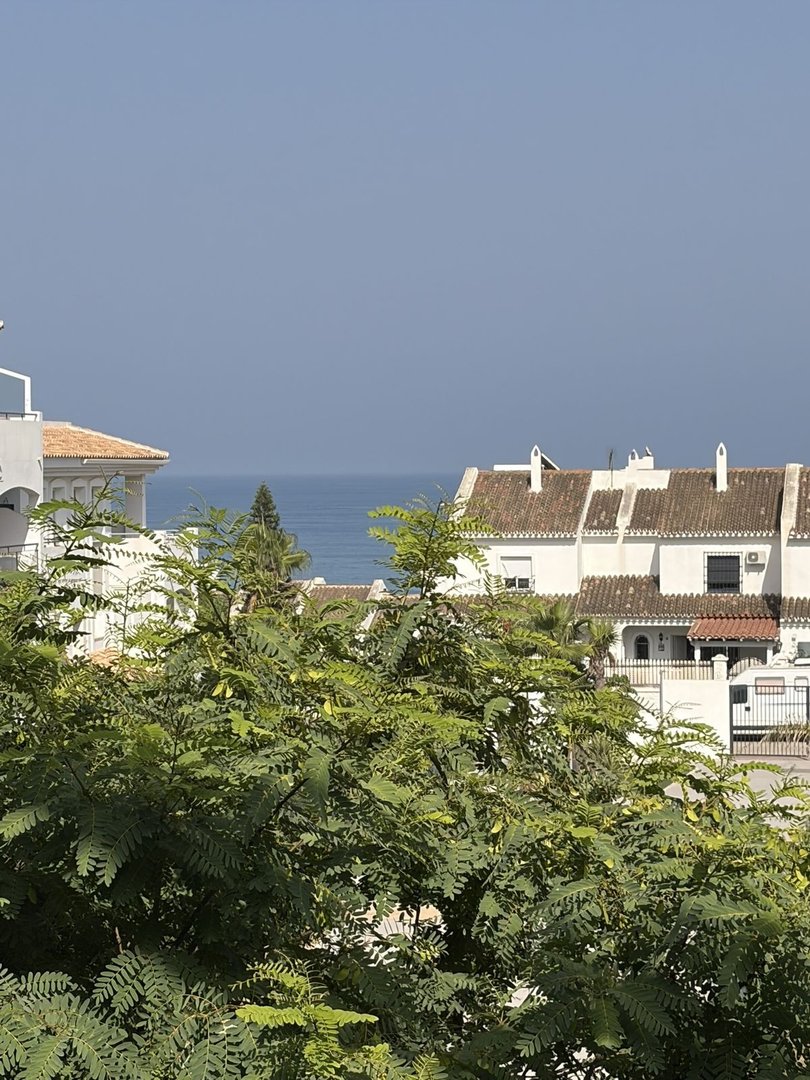 2 Bed Middle Floor Apartment in Manilva in Manilva, Apartment