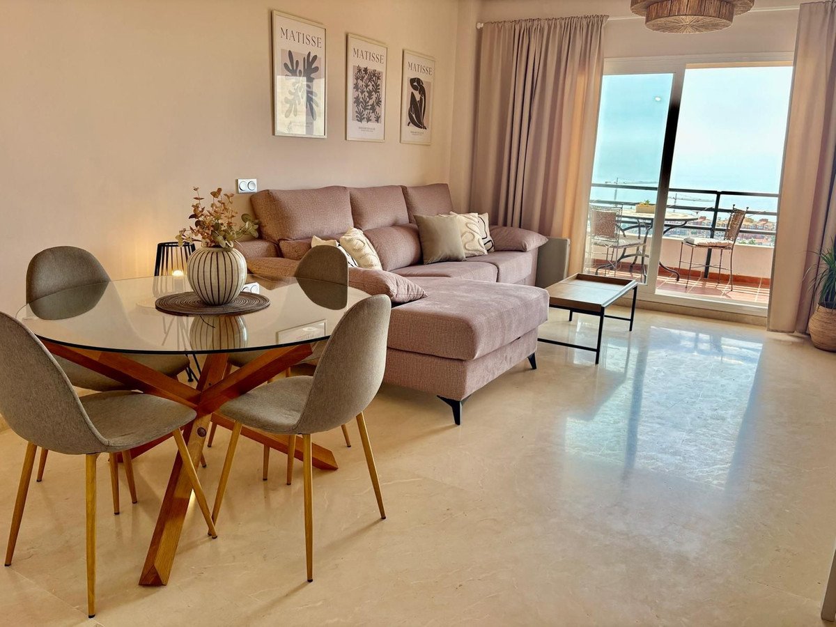2 Bed Middle Floor Apartment in Manilva in Manilva, Apartment