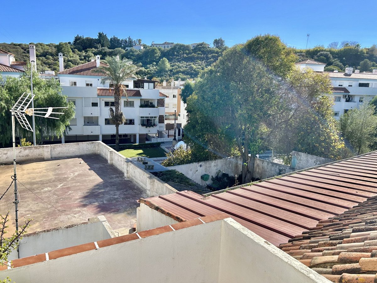 8 Bed Property in Guadiaro في Guadiaro — أخرى