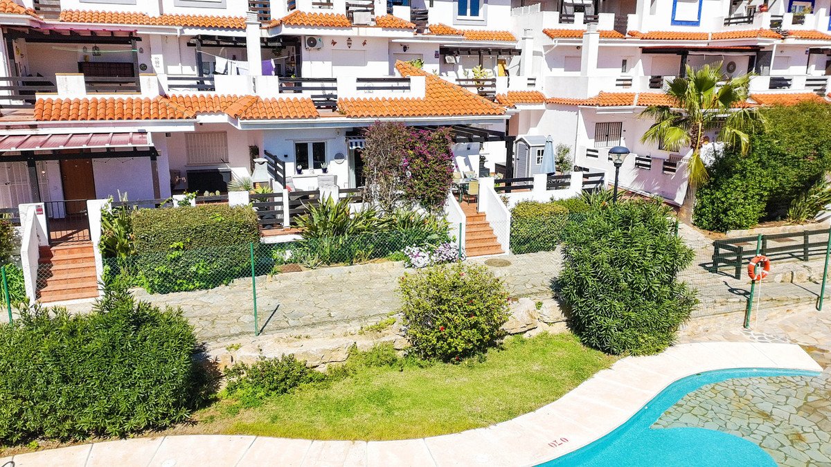 2 Bed Begane Grond Appartement in La Duquesa in La Duquesa, Appartement
