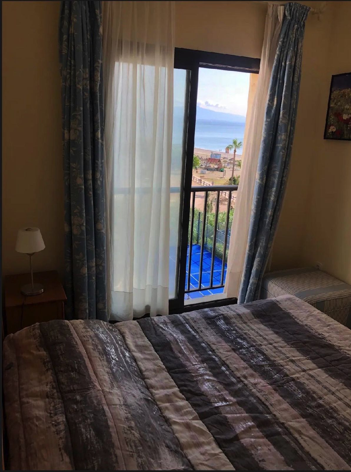 3 Bed شقة في الطابق الأوسط in La Duquesa في La Duquesa, شقة