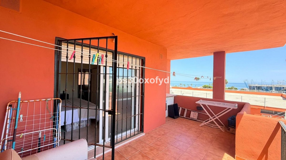 3 Bed Duplex in La Duquesa
