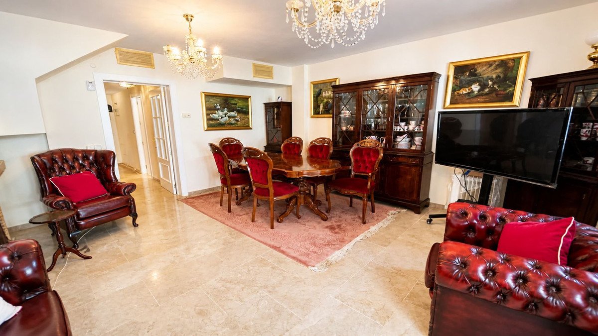 3 Bed Townhouse in La Duquesa in La Duquesa — Townhouse