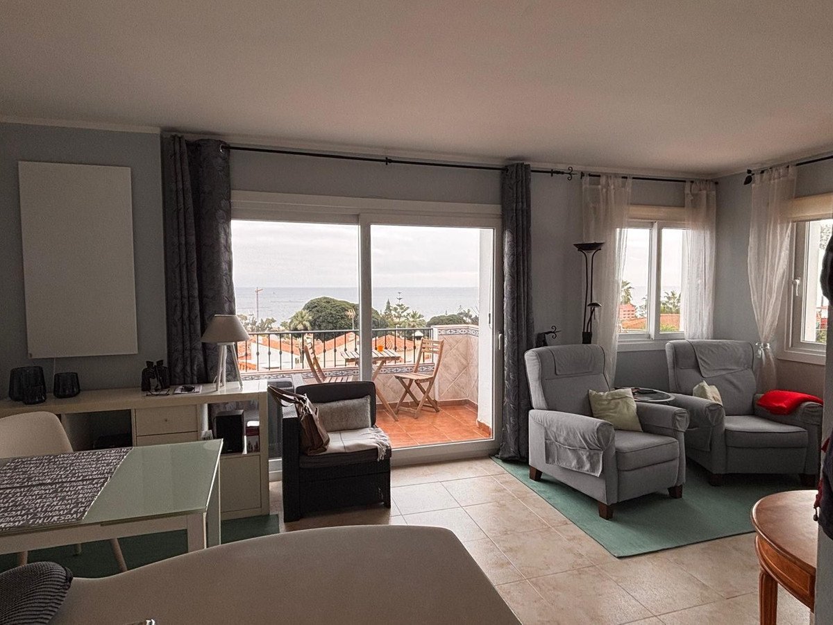 1 Bed Leilighet i toppetasje in Manilva i Manilva, Leilighet