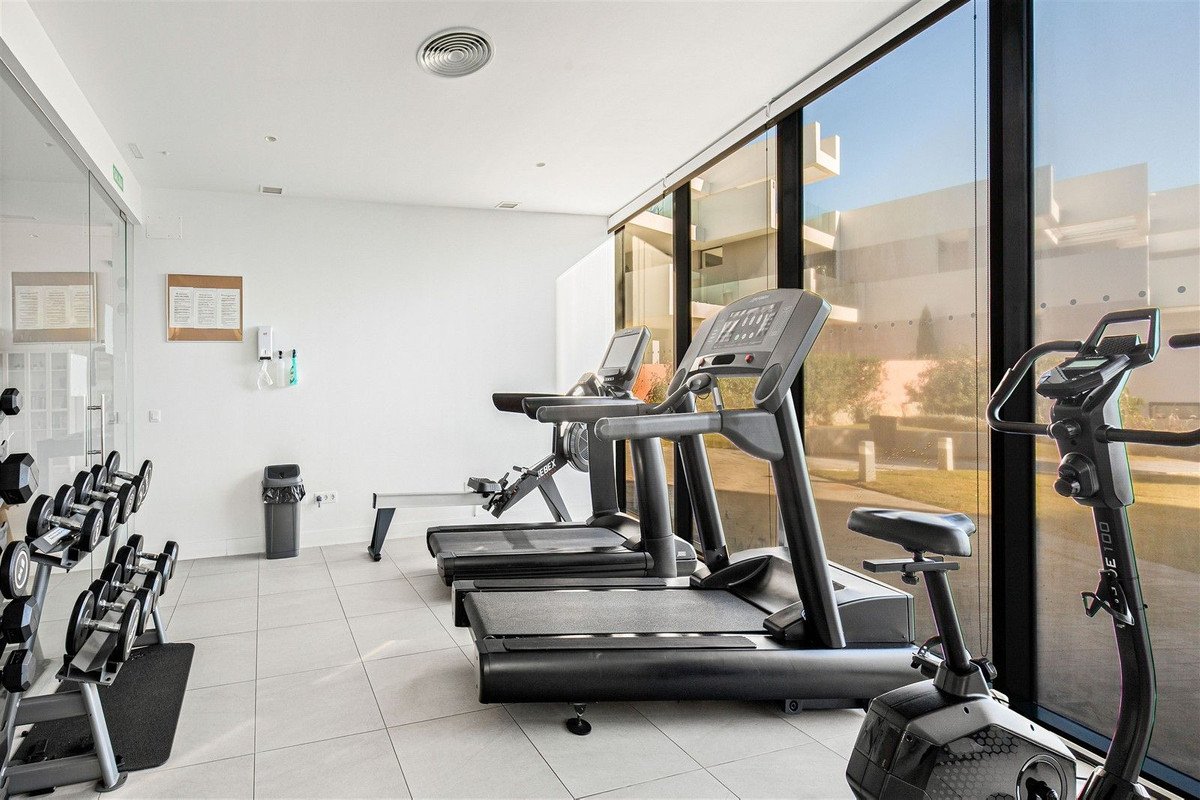 2 Bed شقة في الطابق الأوسط in Manilva في Manilva, شقة