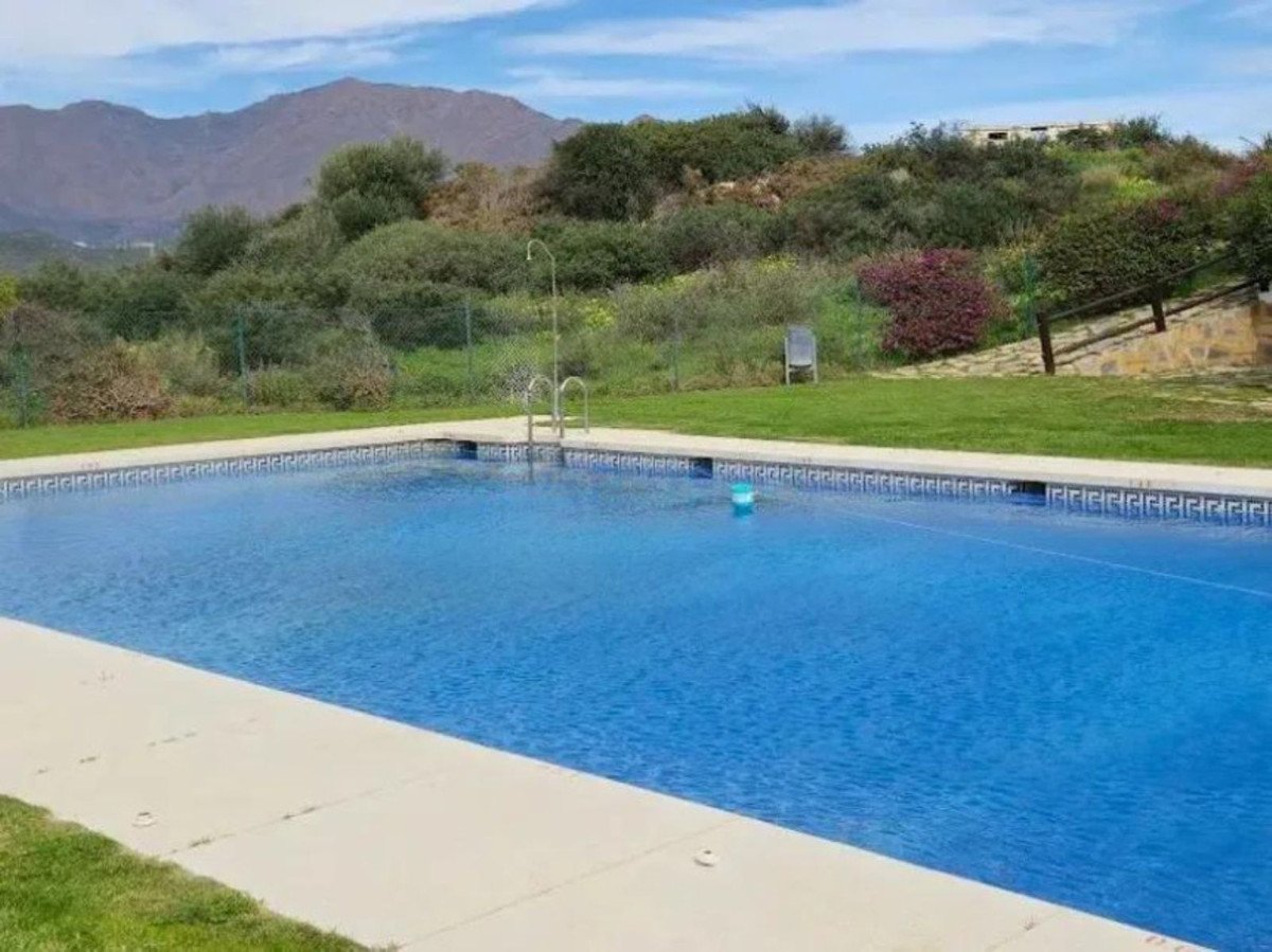 4 Bed Apartament na parterze in Manilva w Manilva, Mieszkanie