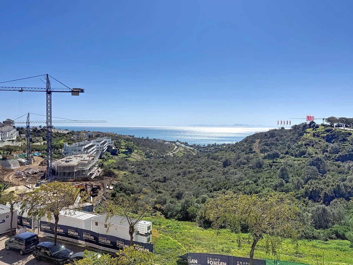 2 Bed Penthouse in Manilva