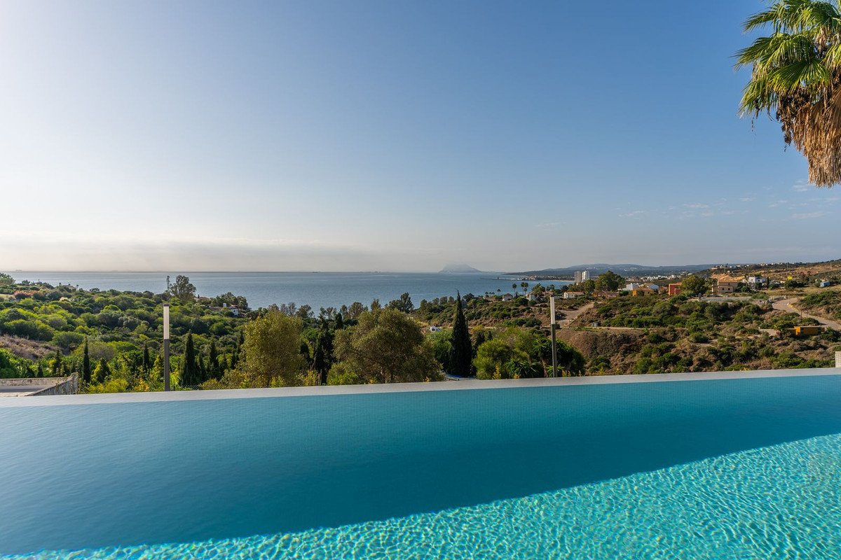 08 photo