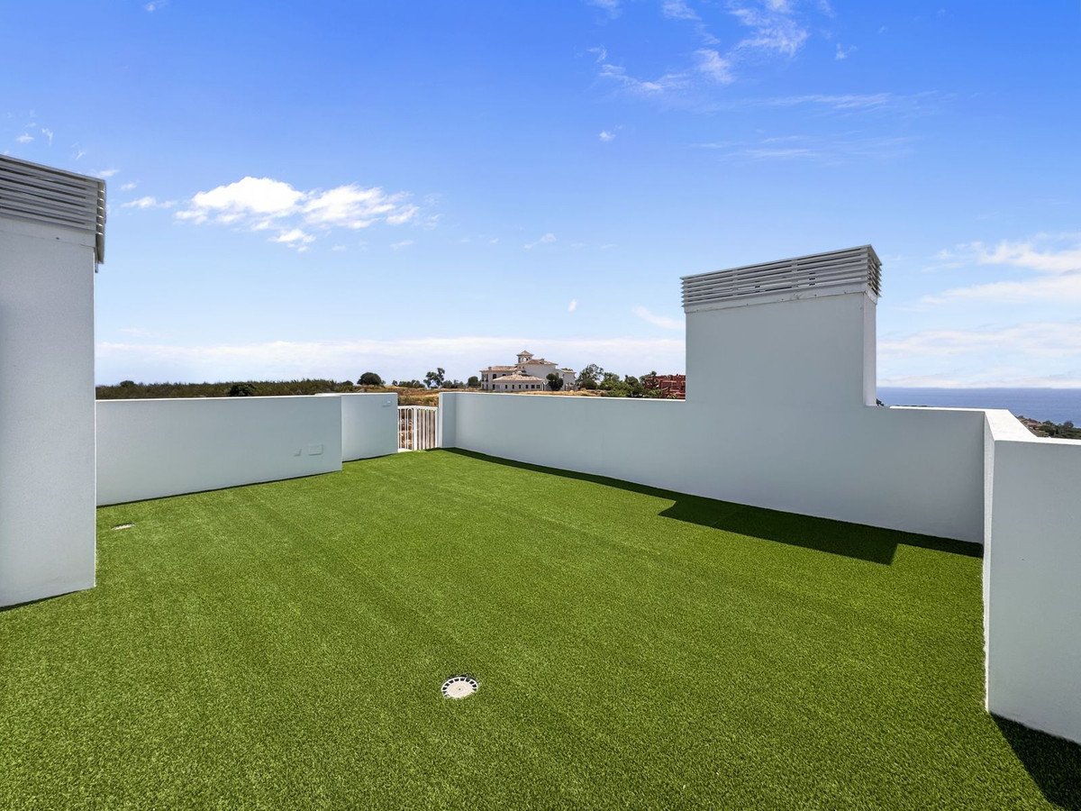 3 Bed Fritliggende villa in Manilva i Manilva, 