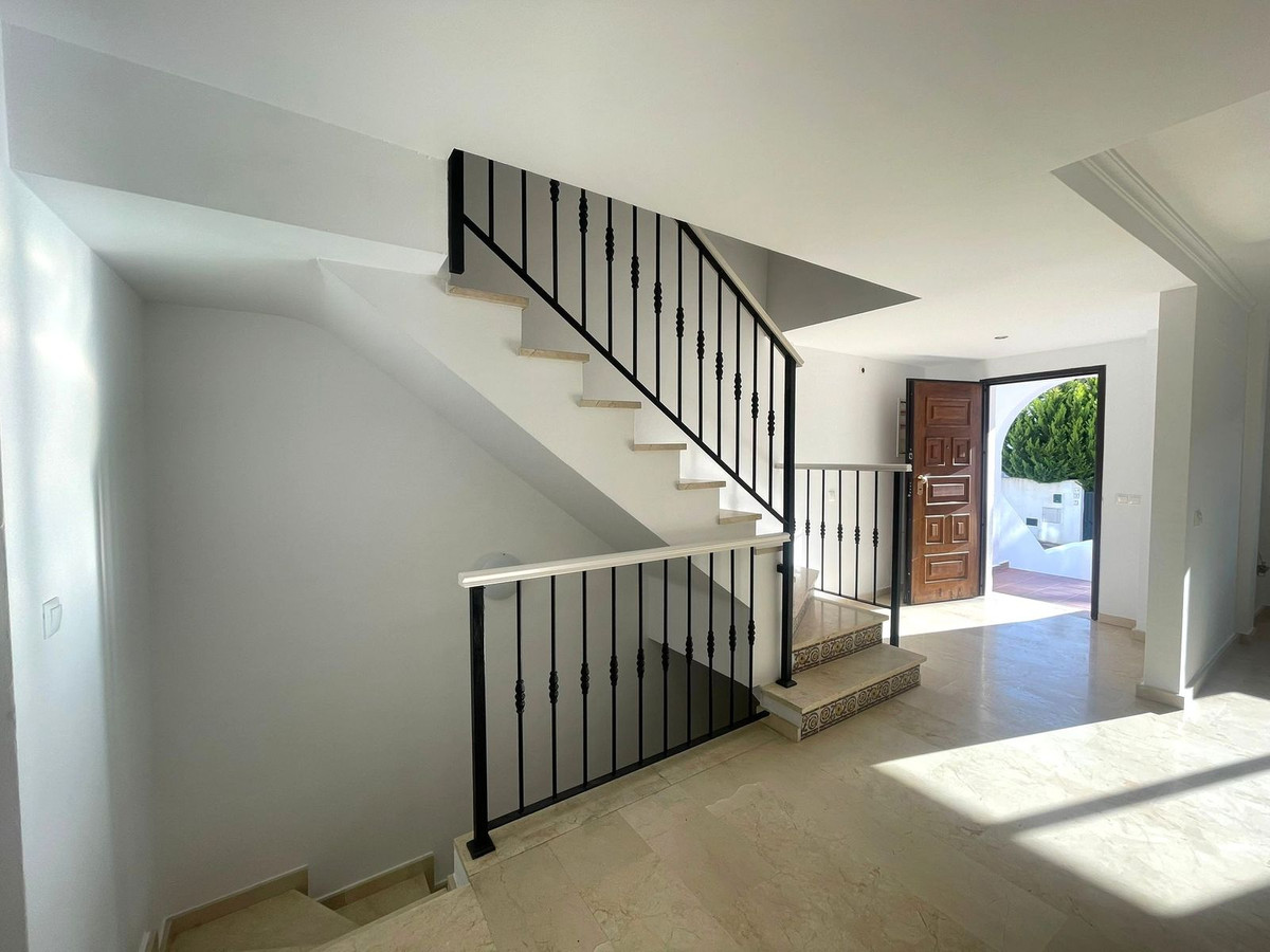 30 photo